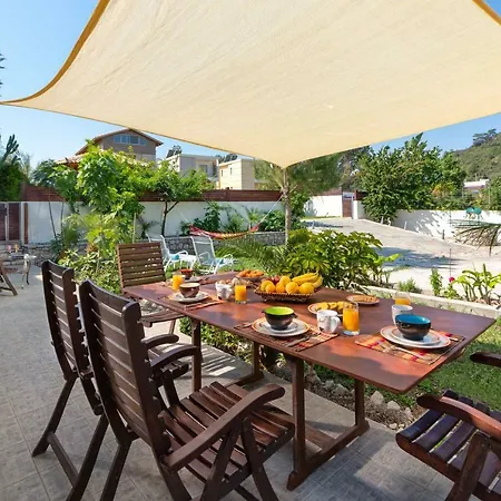 Oasis House In Filerimos Lalyssos